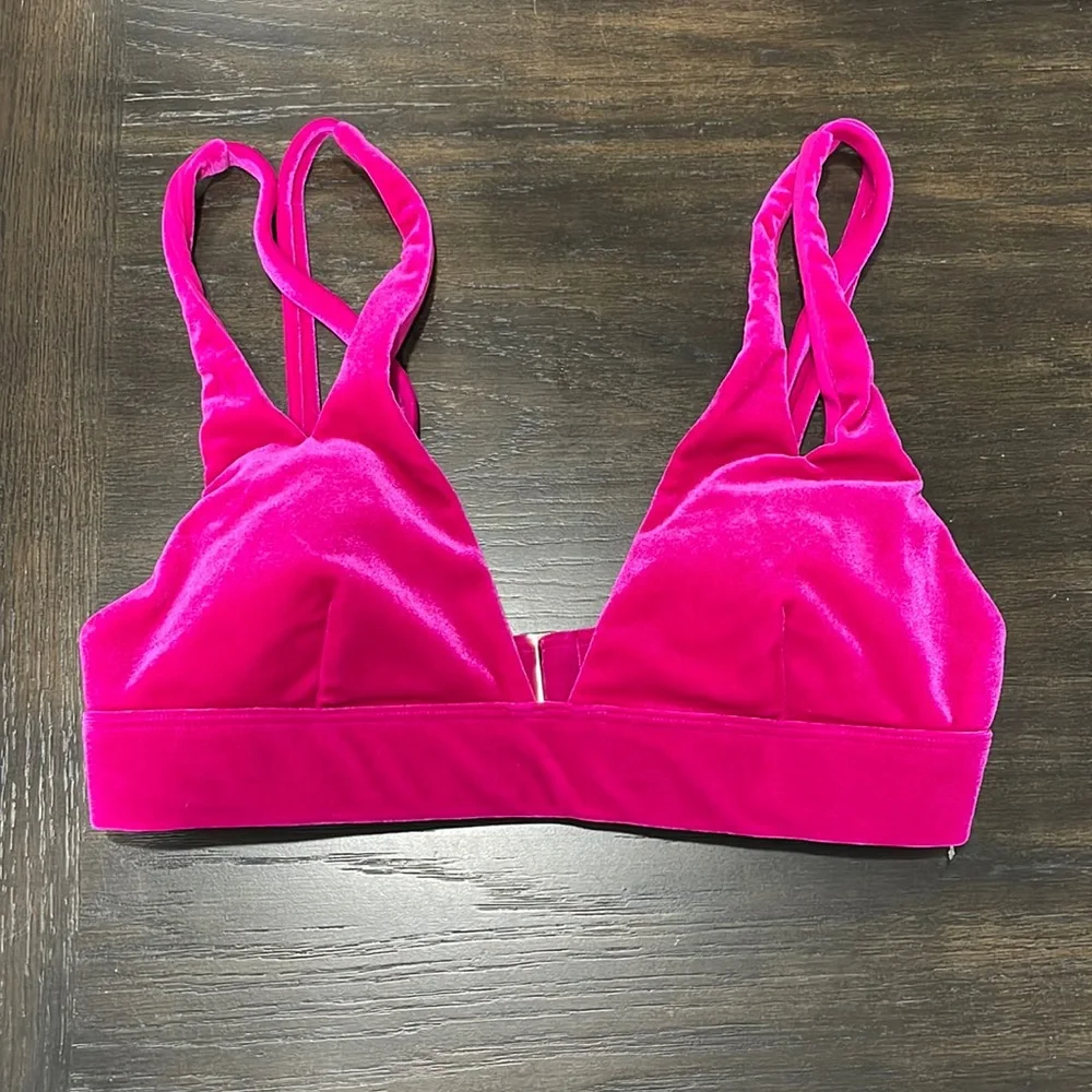 HOT PINK Velvet Bra - Picture 1 of 4